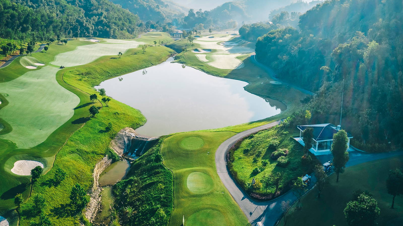 Hole 4, Hilltop Valley Golf Club, Hanoi, Vietnam
