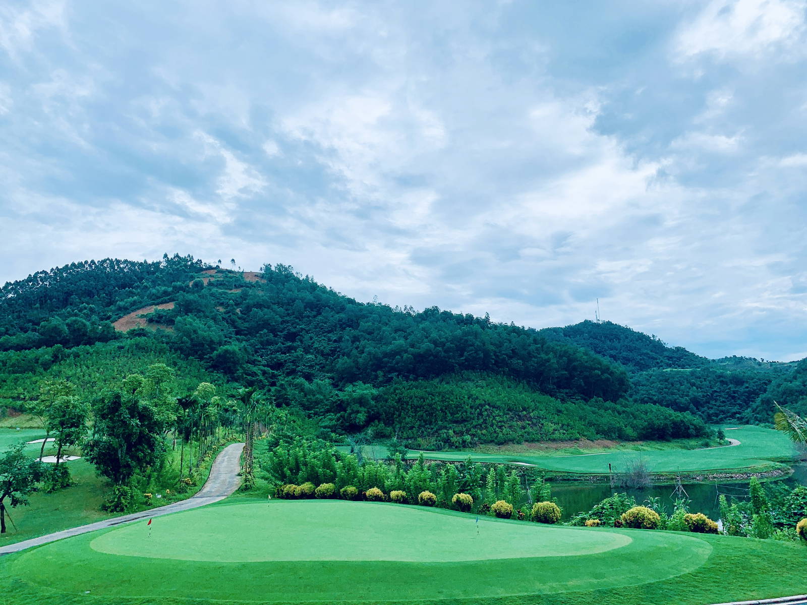 Practice Green, Hilltop Valley Golf Club, Hanoi, Vietnam