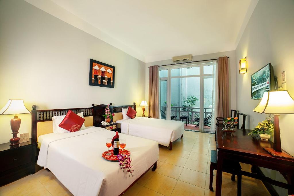 Hoi An Beach Resort, Da Nang / Hoi An