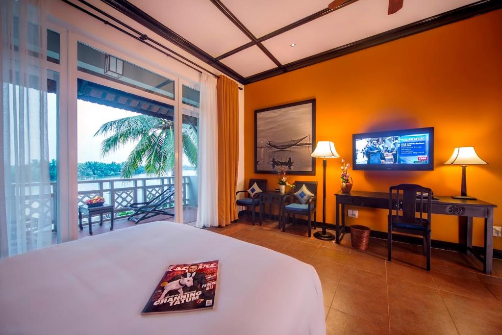 Hoi An Beach Resort, Da Nang / Hoi An