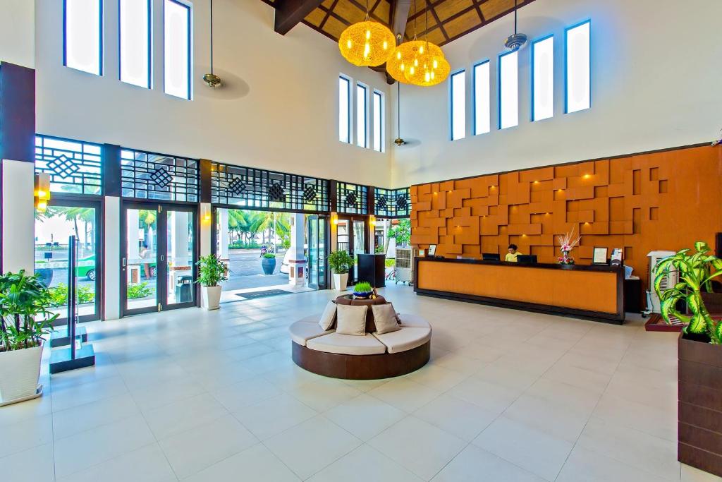 Hoi An Beach Resort, Da Nang / Hoi An