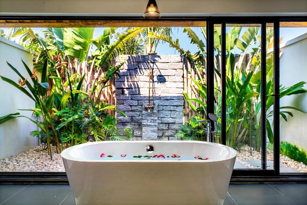 Bliss Hoi An Beach Resort & Wellness, Hoi An