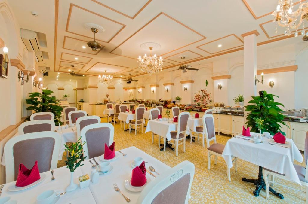Hoi An Garden Palace Hotel & Spa, Da Nang / Hoi An