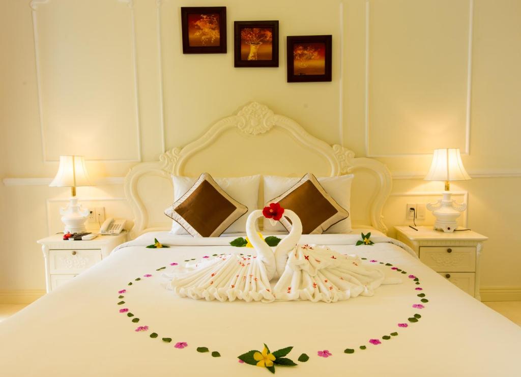 Hoi An Garden Palace Hotel & Spa, Da Nang / Hoi An