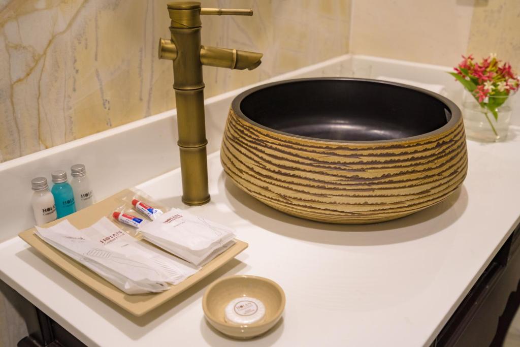 Hoian Central Hotel, Da Nang / Hoi An