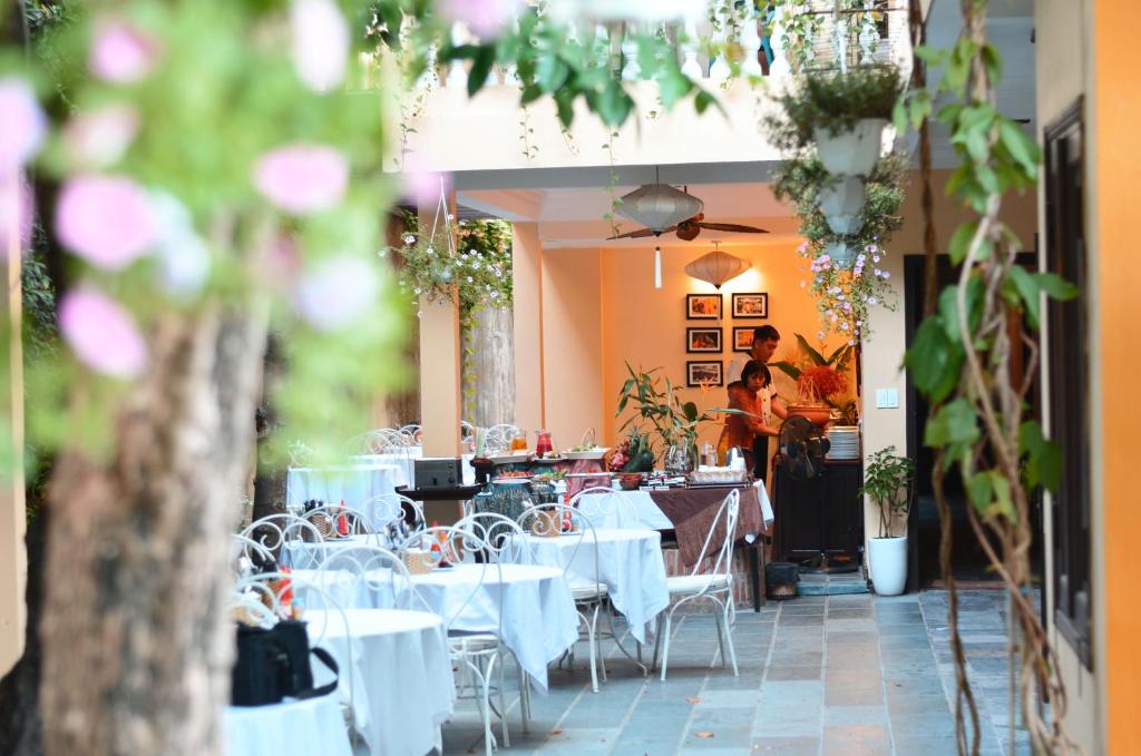 Hoian Central Hotel, Da Nang / Hoi An