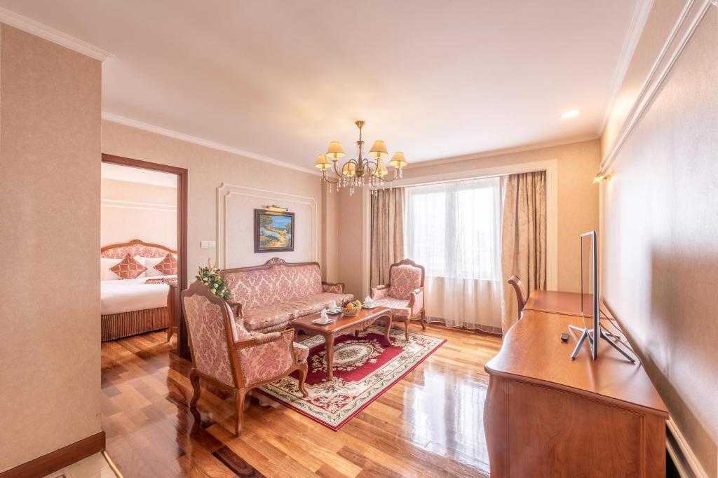 Hotel Grand Saigon, Ho Chi Minh