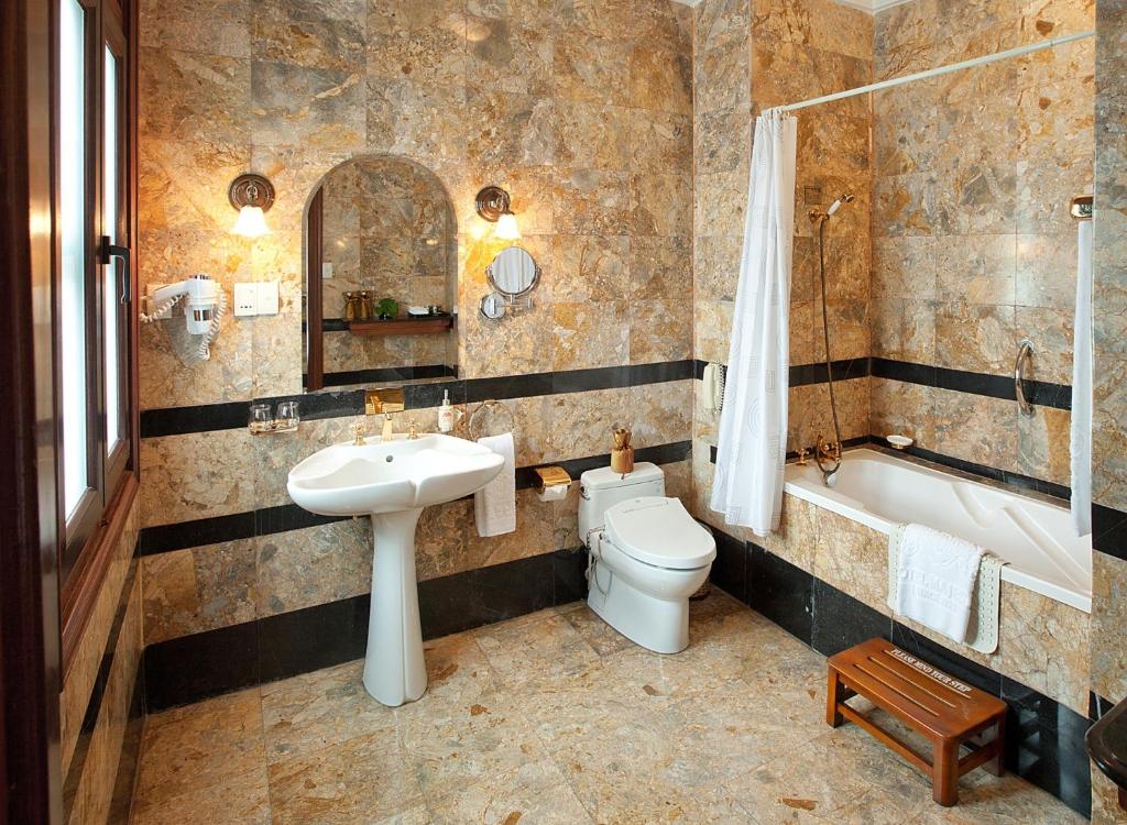 Hotel Majestic Saigon, Ho Chi Minh