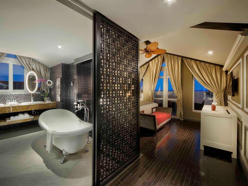 Hotel Royal Hoi An - MGallery, Da Nang / Hoi An