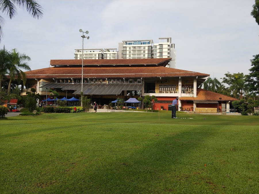Practice Green, Clubhouse, Impian Golf & Country Club, Kuala Lumpur, Malaysia