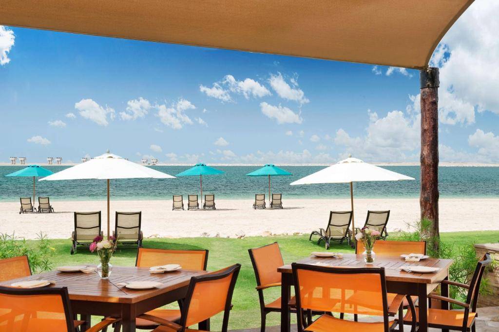 JA Beach Hotel (JA The Resort), Dubai