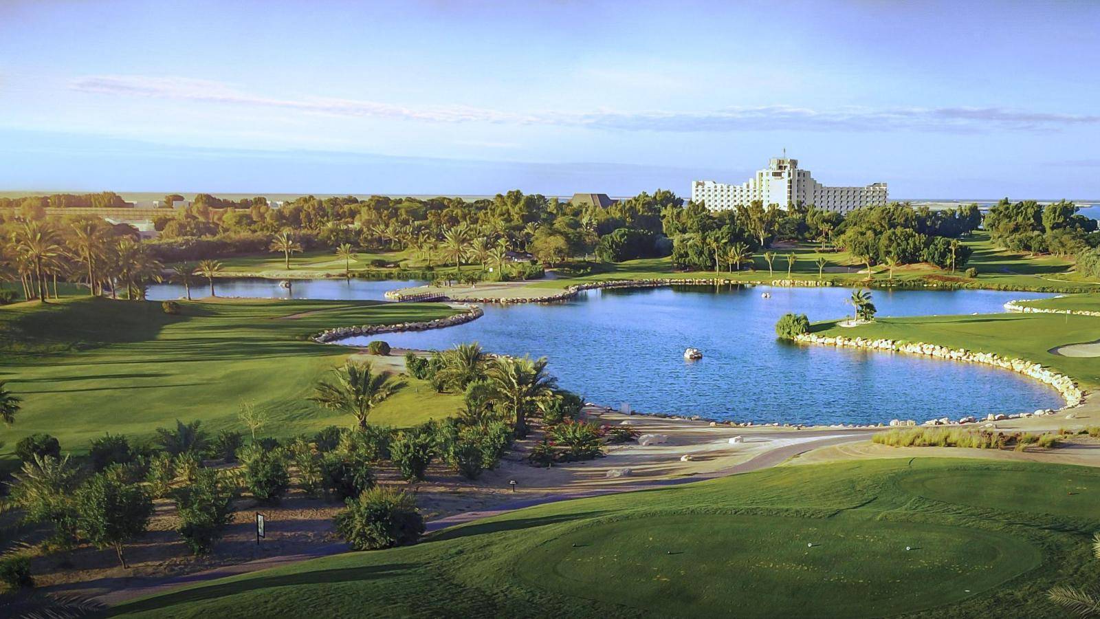 Fairway, Water Hazard, JA The Resort Golf Course, Dubai, United Arab Emirates