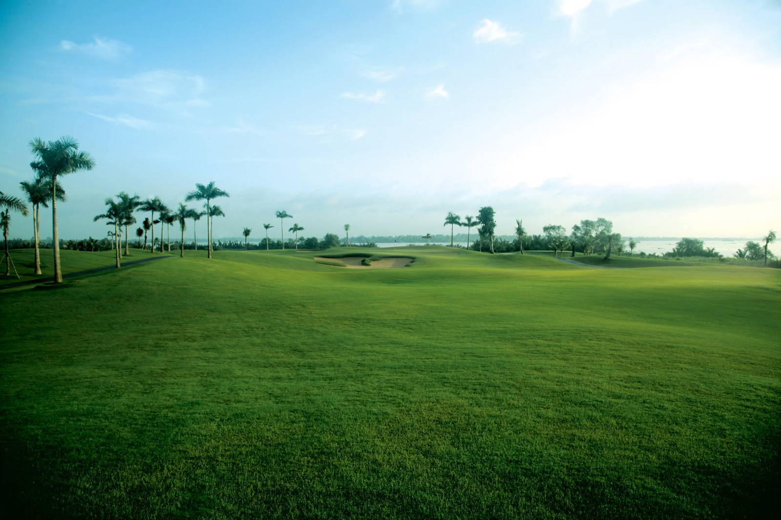 Approach, Taekwang Jeongsan Country Club, Ho Chi Minh, Vietnam