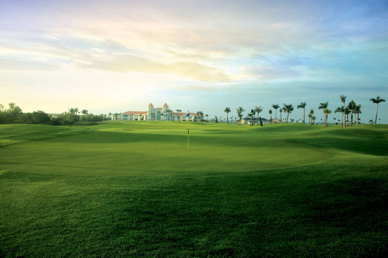 Green, Taekwang Jeongsan Country Club, Ho Chi Minh, Vietnam