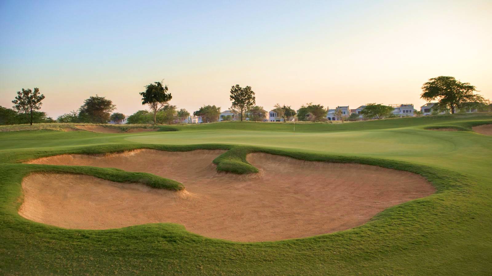 Greenside Bunker, Jumeirah Golf Estates (Fire Course), Dubai, United Arab Emirates
