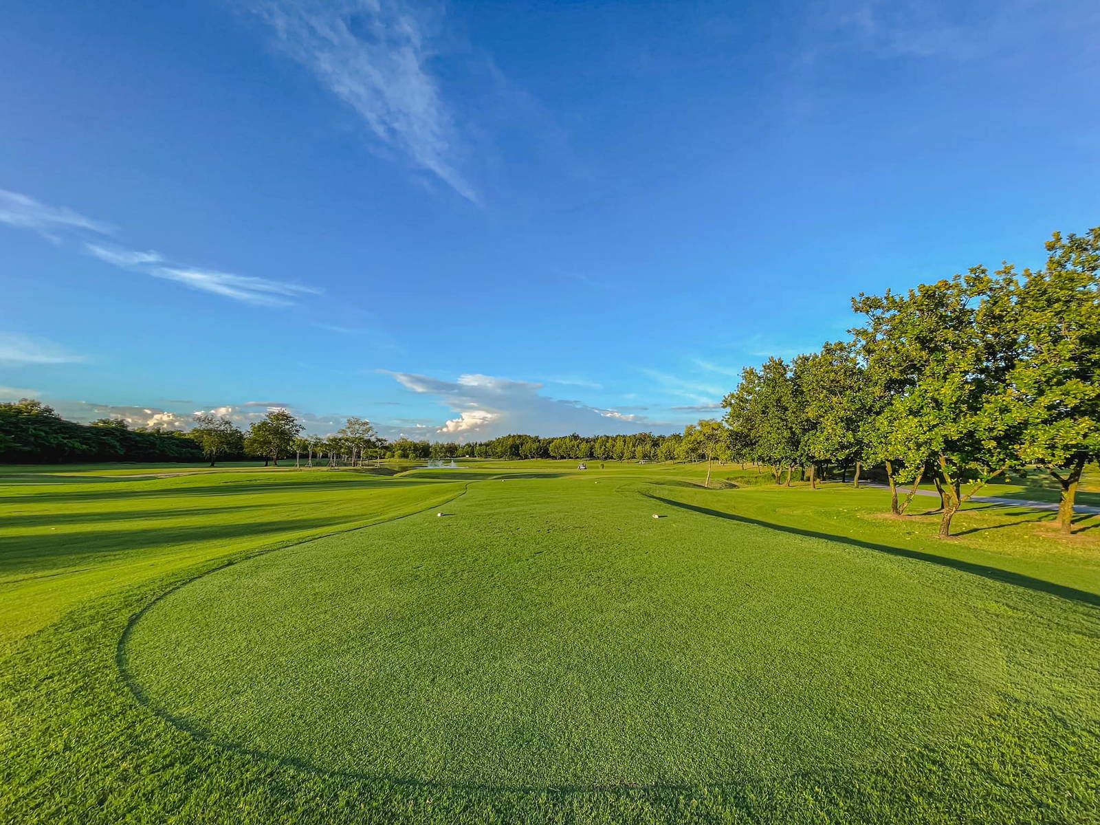 Tee Box, Kabinburi Sport Club, Bangkok, Thailand