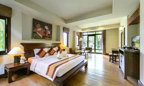 khao-lak-bhandari-resort-deluxe1.webp