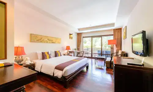 khao-lak-oriental-resort-deluxe1.webp