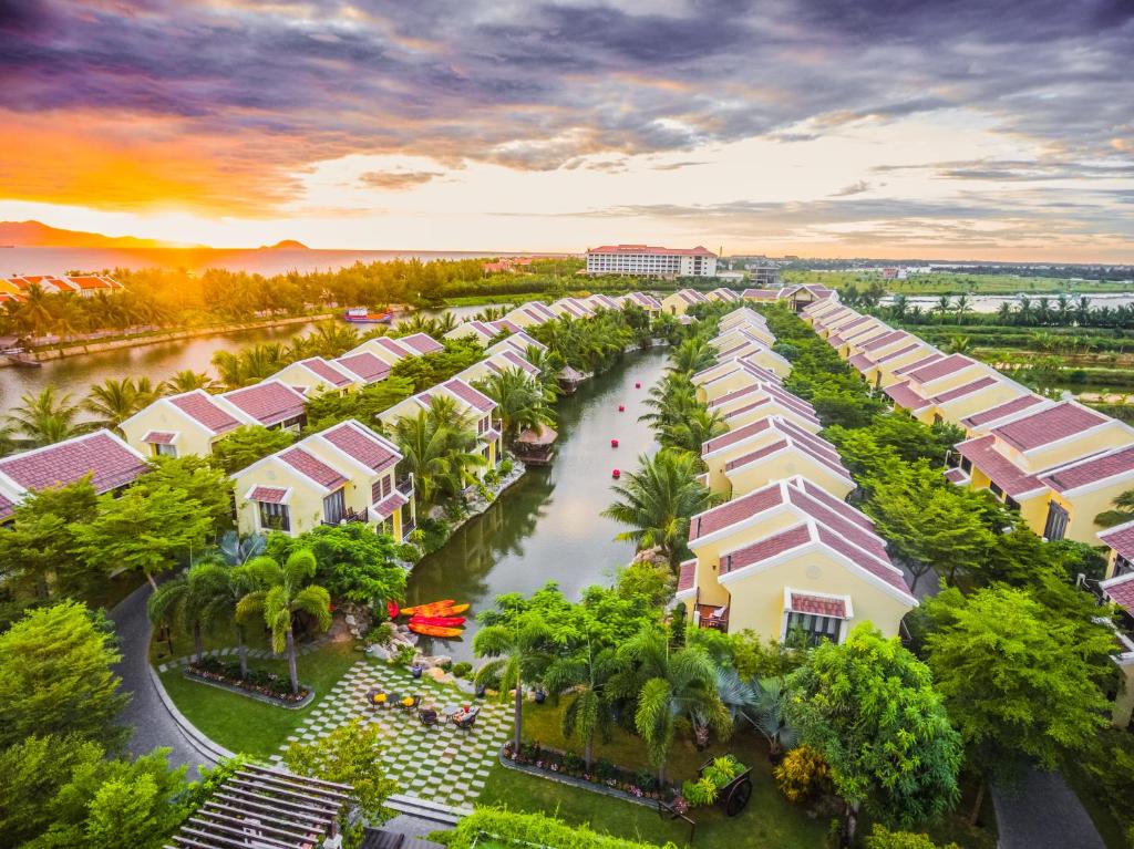 KOI Resort and Spa Hoi An, Da Nang / Hoi An