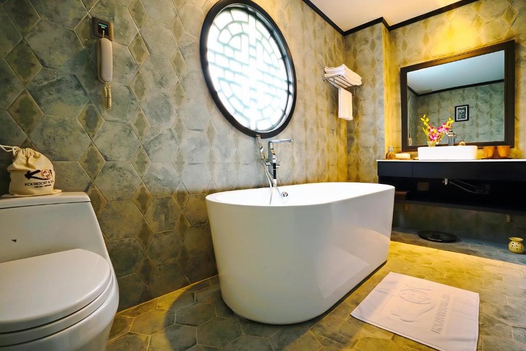 KOI Resort and Spa Hoi An, Da Nang / Hoi An