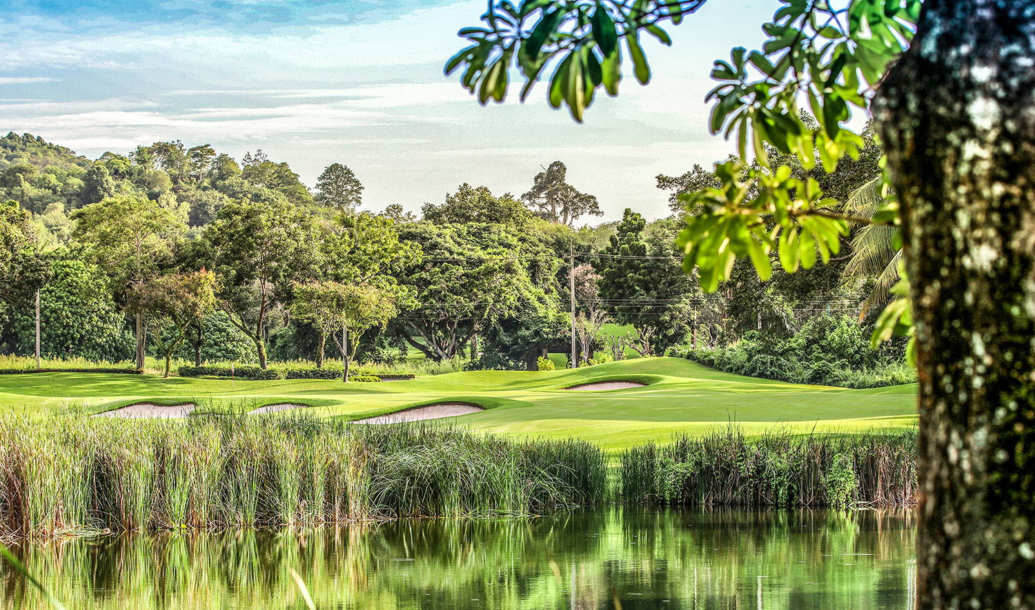 Approach, Laem Chabang International Country Club, Pattaya, Thailand