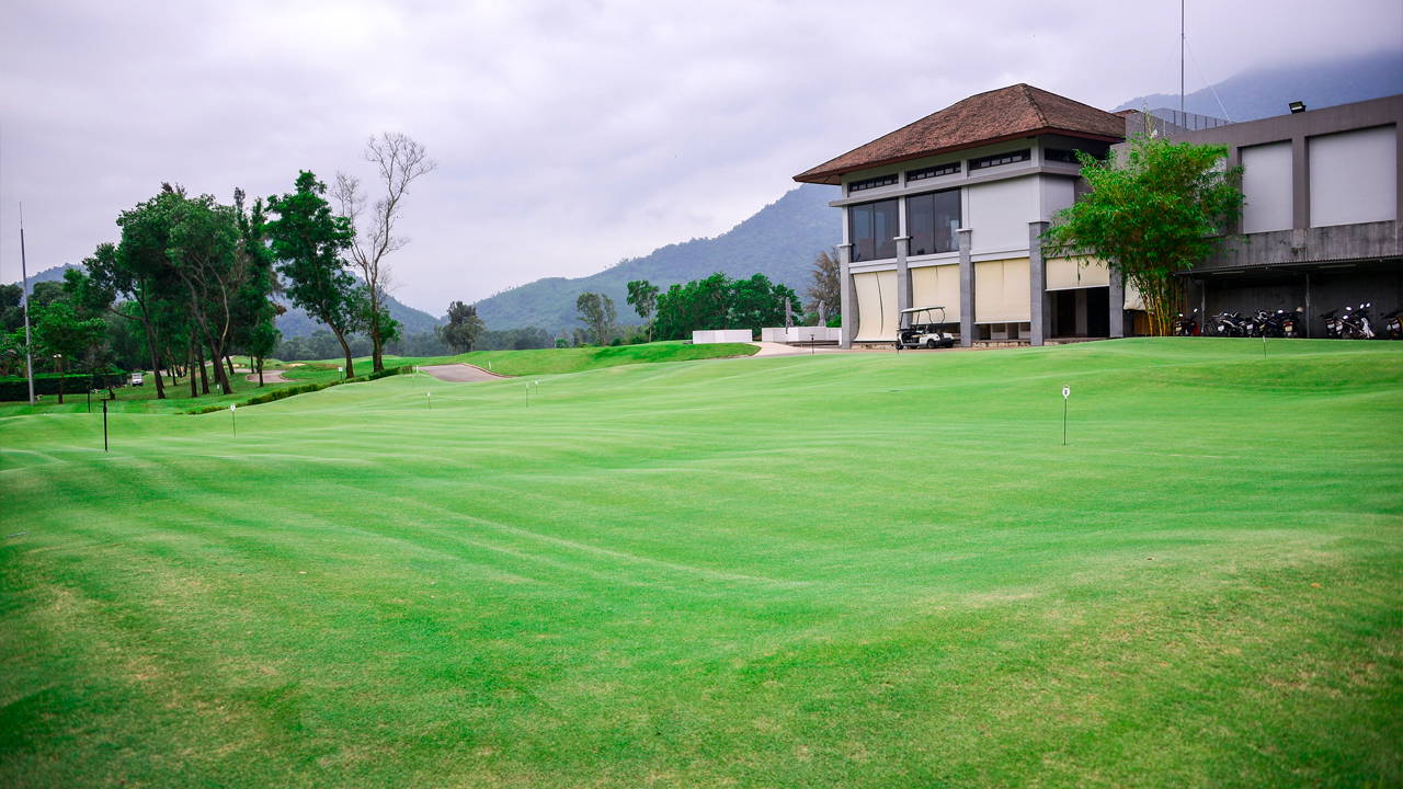 Practice Green, Laguna Lang Co Golf Club, Da Nang, Vietnam
