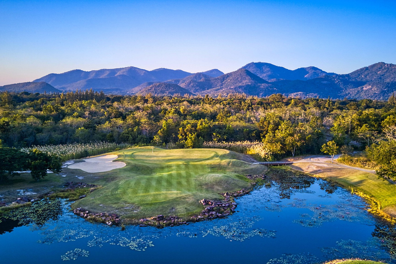 Island Green, Lake View Golf Club, Hua Hin, Thailand