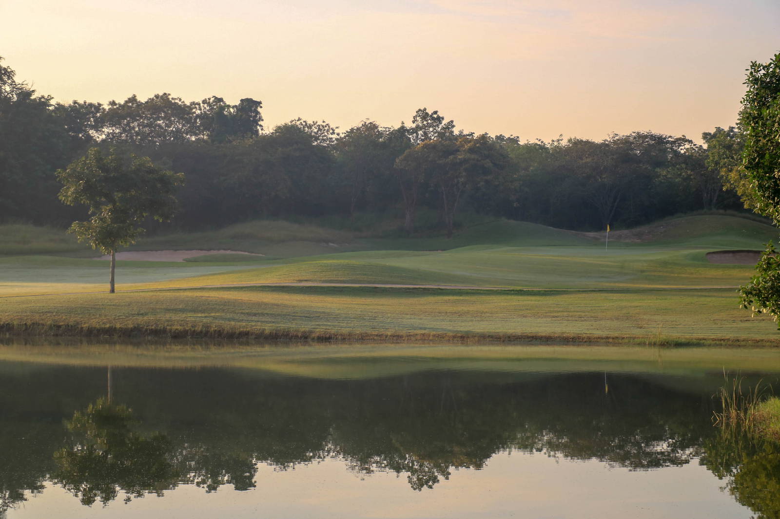 Green, Water Hazard, Lake View Golf Club, Hua Hin, Thailand