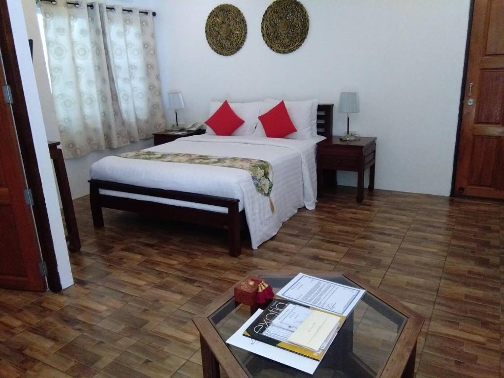 Laksasubha Hua Hin Resort, Hua Hin, Thailand