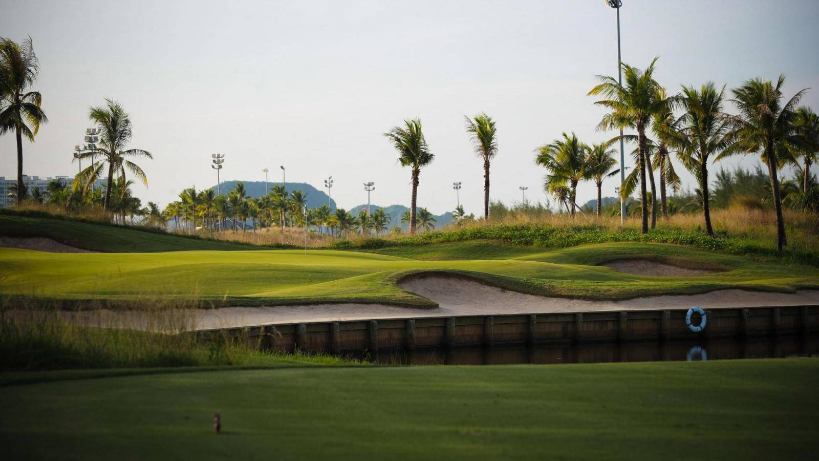 Approach, Legend Danang Golf Resort (Nicklaus Course), Da Nang / Hoi An, Vietnam