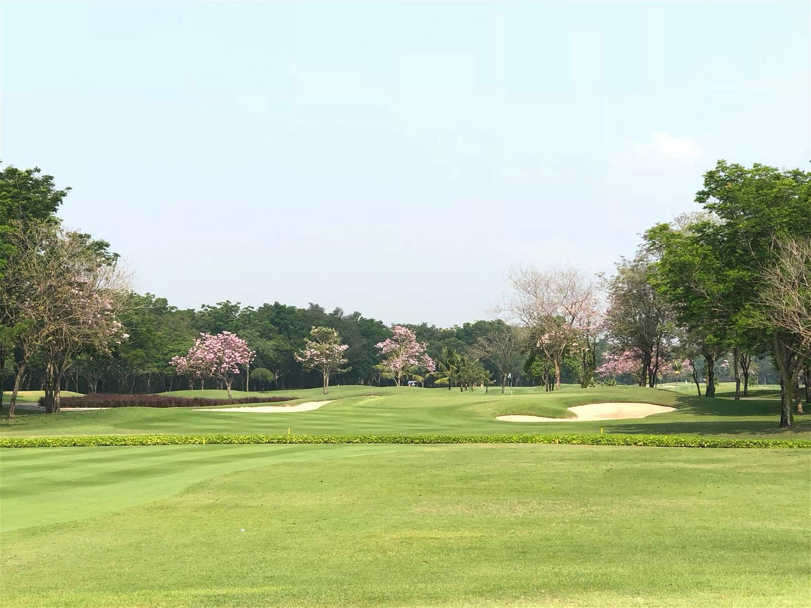 Approach, Lotus Valley Golf Club, Bangkok, Thailand