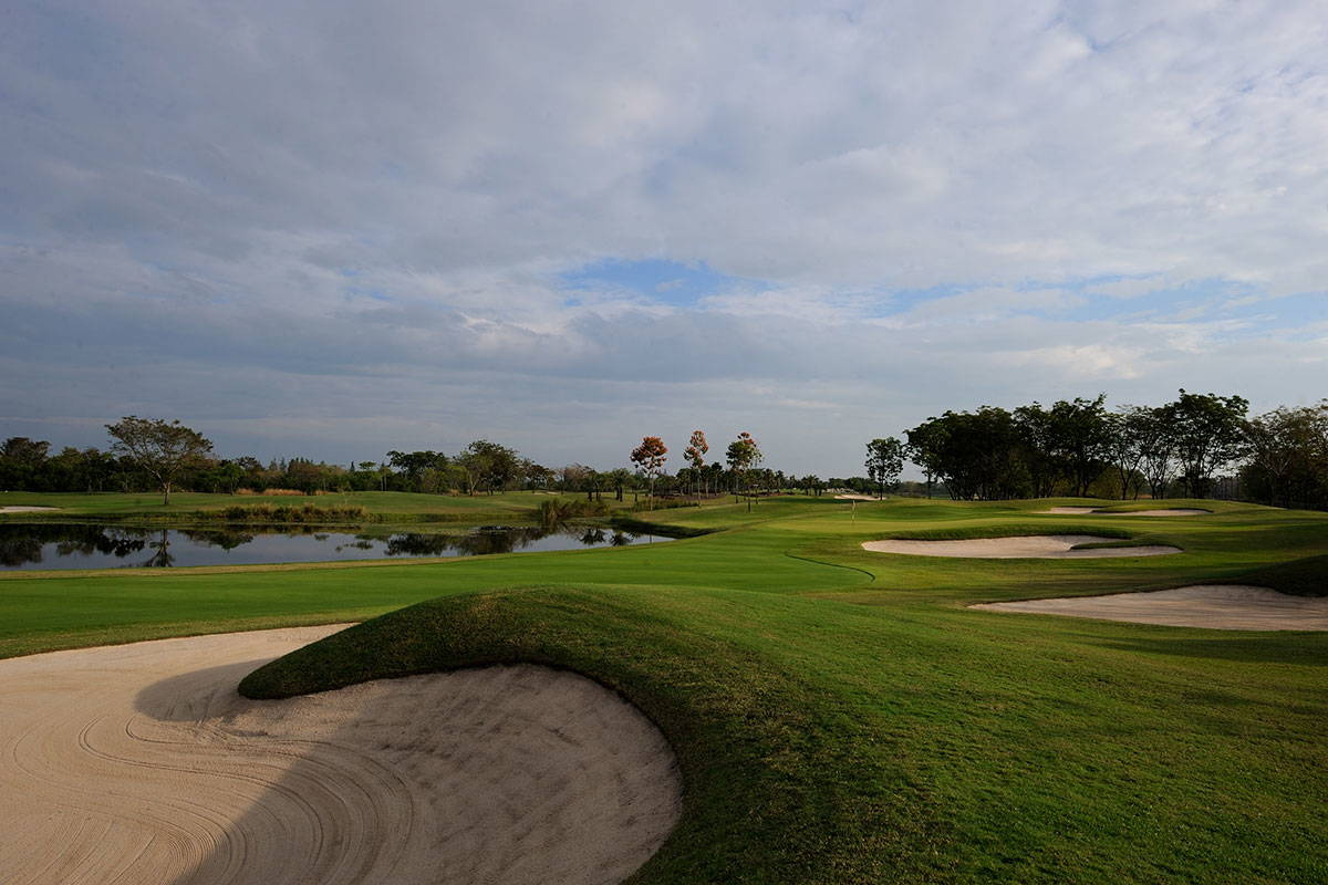 Fairway Bunker, Lotus Valley Golf Club, Bangkok, Thailand