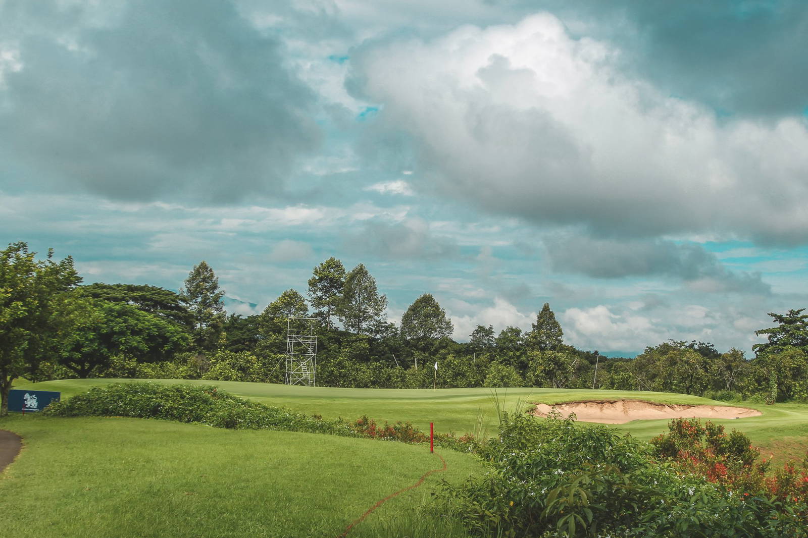 Approach, Mae Jo Golf Resort & Spa, Chiang Mai, Thailand