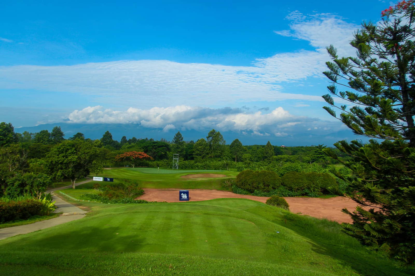 Tee Box, Mae Jo Golf Resort & Spa, Chiang Mai, Thailand