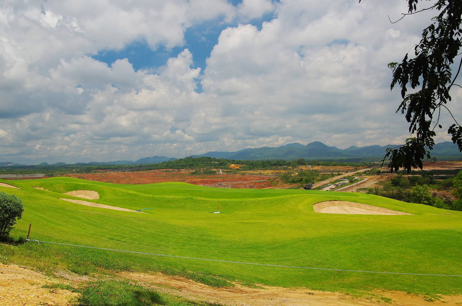 Approach, Mae Moh Golf Course, Chiang Mai