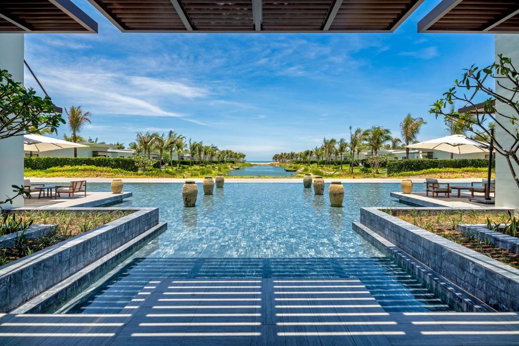 Melia Ho Tram Beach Resort, Ho Chi Minh