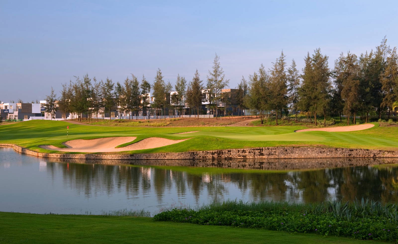 Approach, Water Hazard, Montgomerie Links, Da Nang, Vietnam
