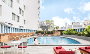 Montien Hotel Surawong Bangkok golf package