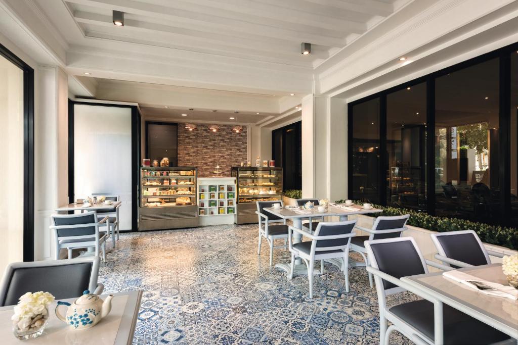 Movenpick Suriwongse Hotel Chiang Mai, Chiang Mai, Thailand