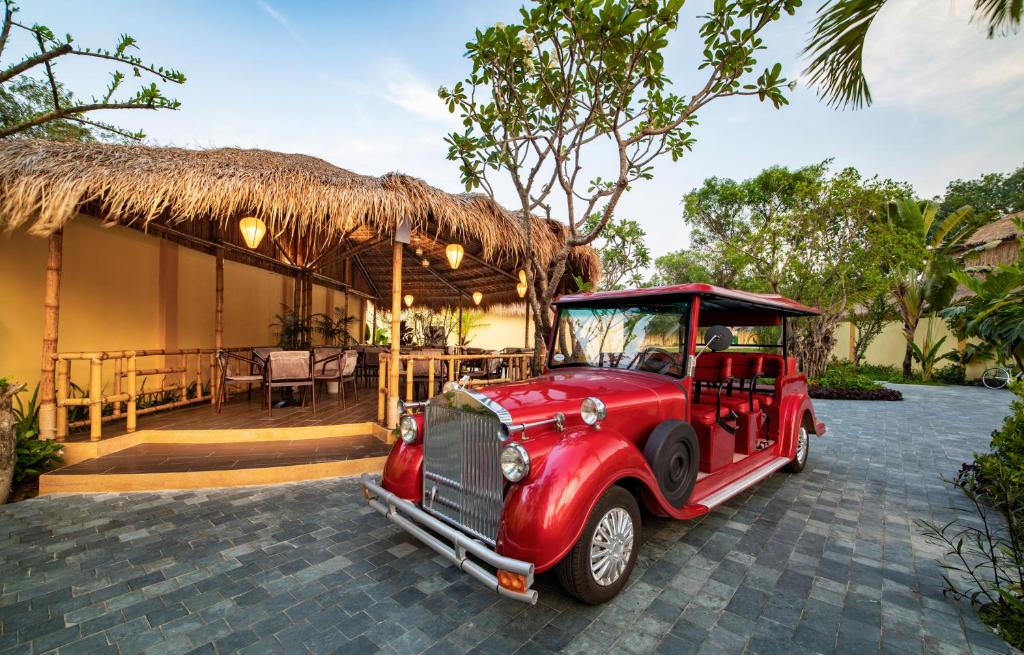 Mulberry Collection Silk Village, Da Nang / Hoi An