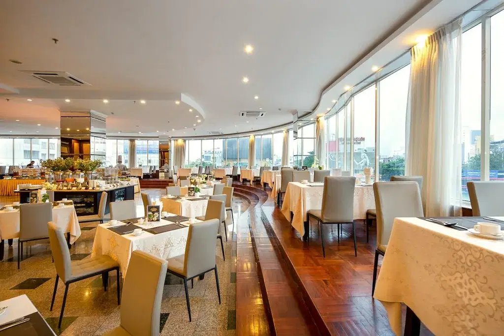 Muong Thanh Luxury Song Han Hotel, Da Nang / Hoi An, Vietnam