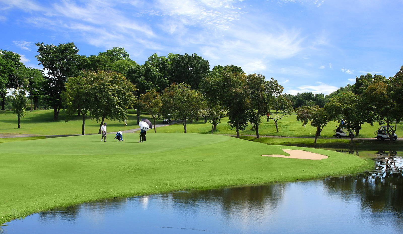 Green, Water Hazard, Northern Rangsit Golf Club, Bangkok, Thailand