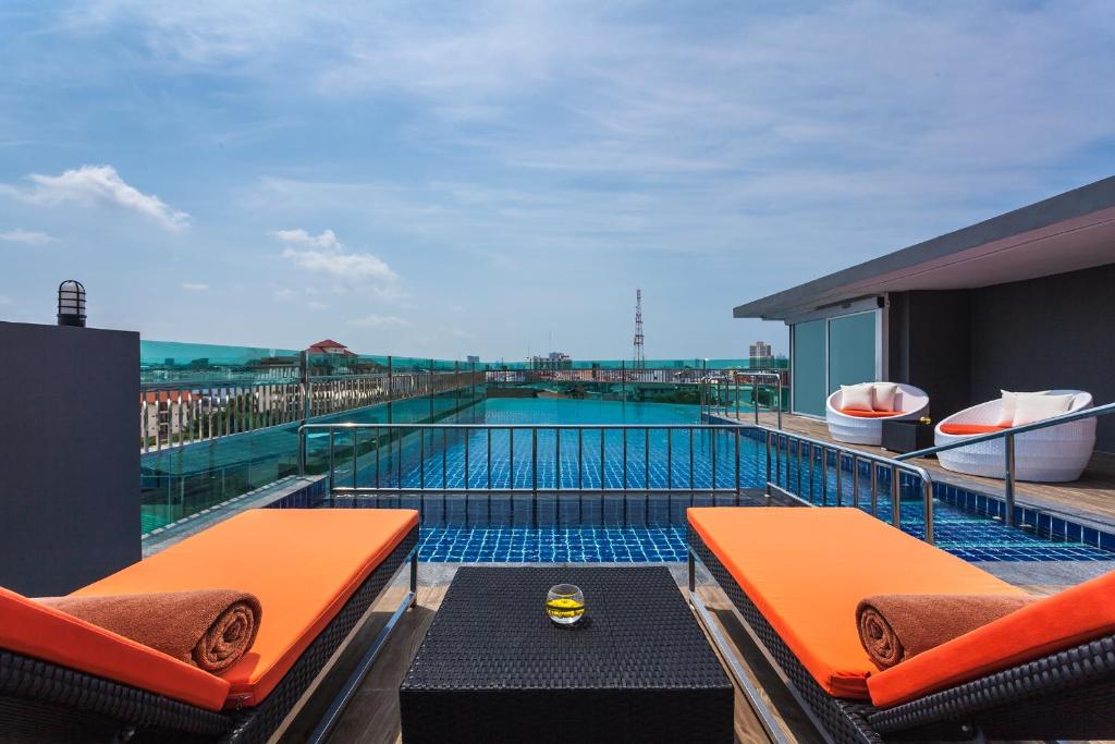 Nova Express Pattaya, Pattaya, Thailand