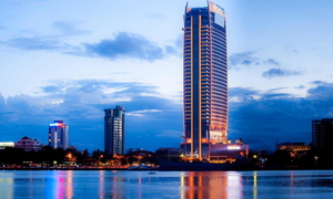 Novotel Danang Premier Han River golf package