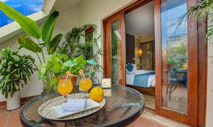 Oriental Suites Hotel & Spa golf course