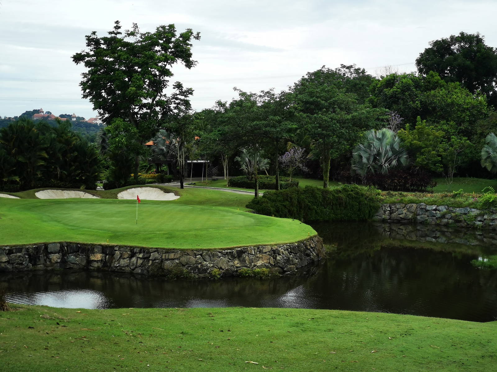Green, Water Hazard, Palm Garden Golf Club, Kuala Lumpur, Malaysia