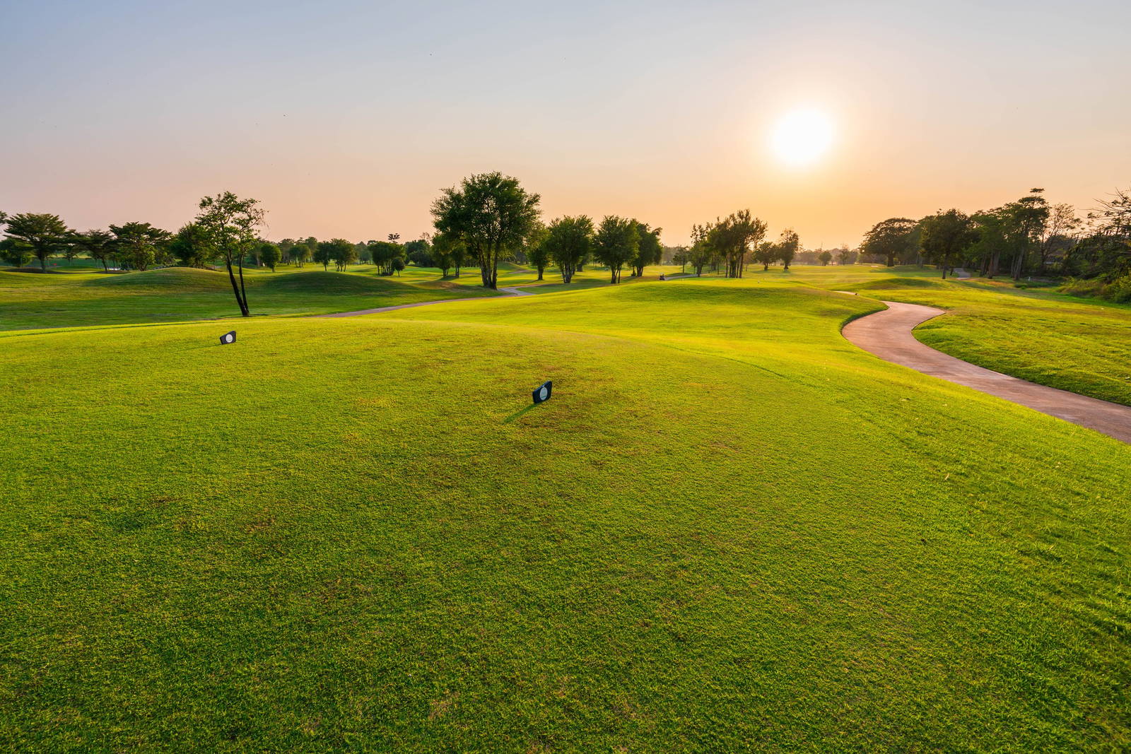 Tee Box, Pattana Golf Resort , Pattaya, Thailand