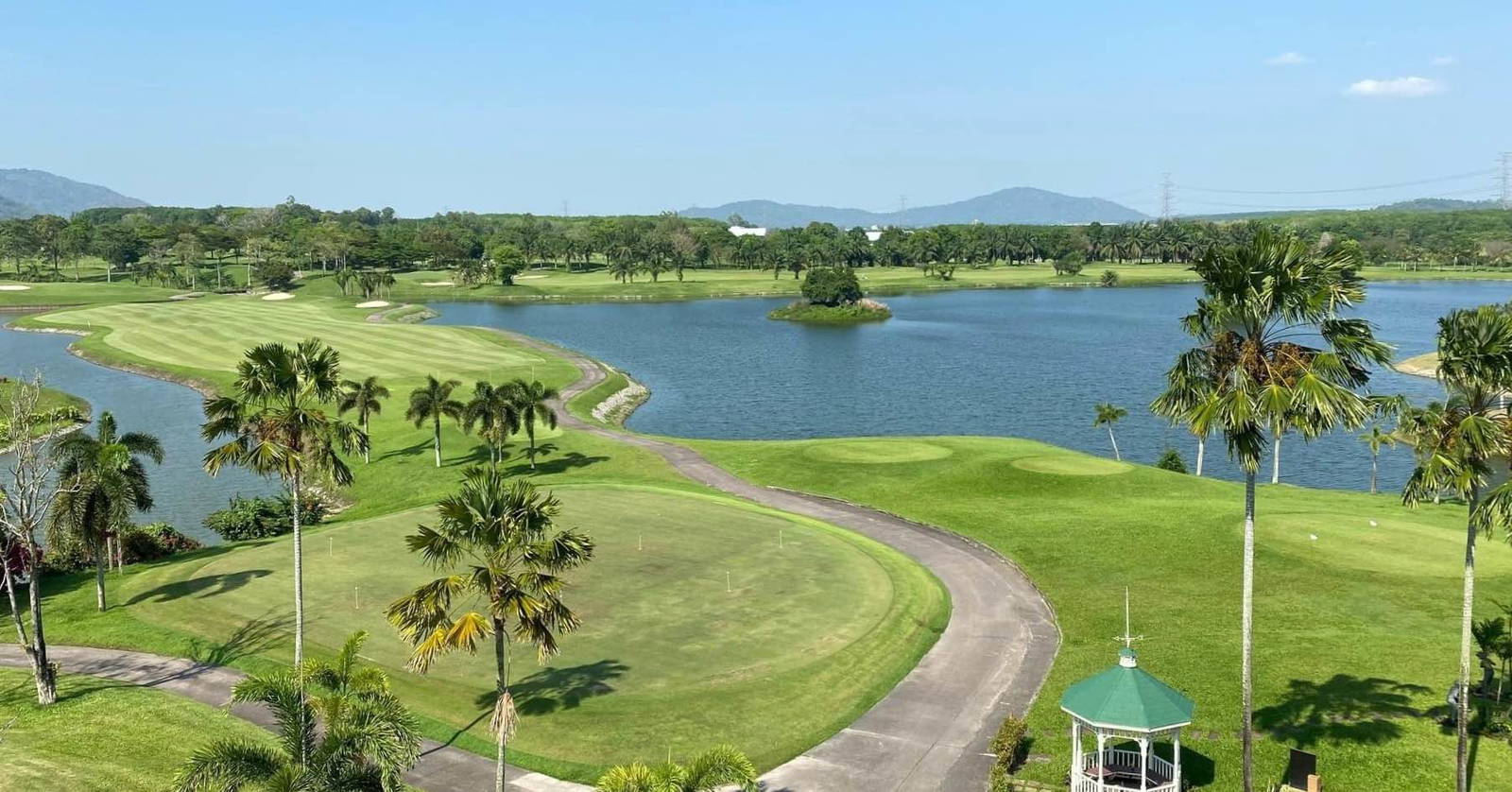 Tee Box, Pattana Golf Resort , Pattaya, Thailand