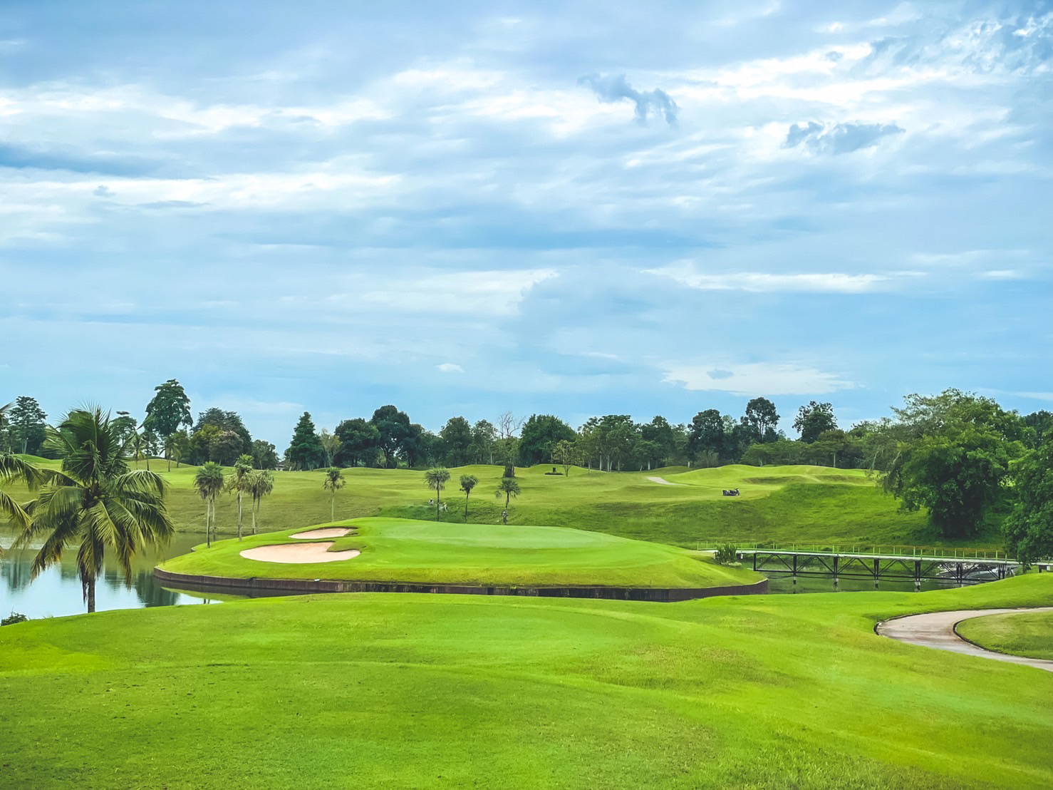 Tee Box, Island Green, Pattana Golf Resort , Pattaya, Thailand