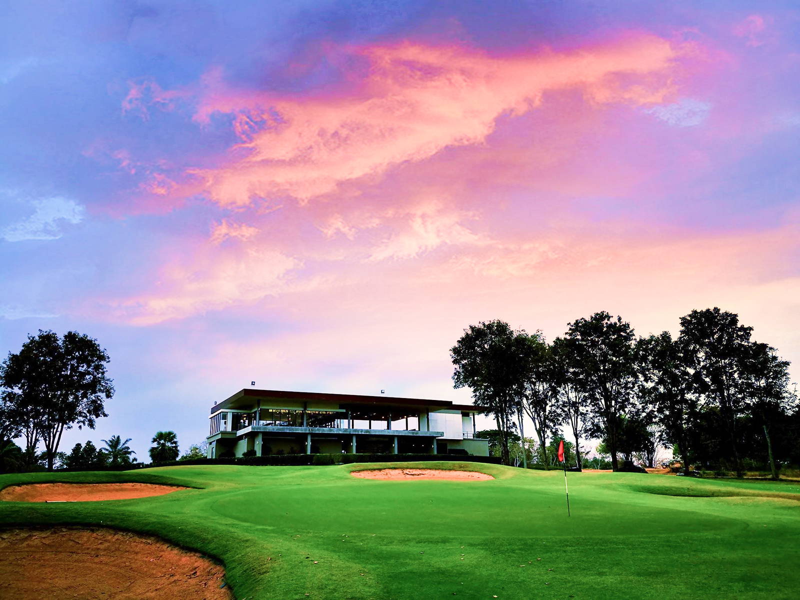 Green, Clubhouse, Pattavia Century Golf Club, Pattaya, Thailand